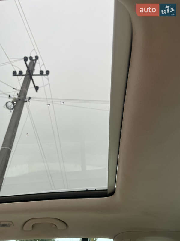 Внедорожник / Кроссовер Volkswagen Tiguan 2012 в Буче