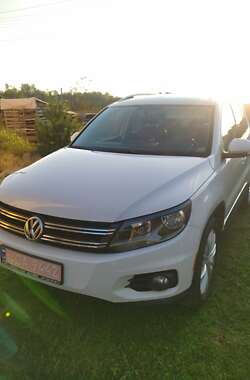 Позашляховик / Кросовер Volkswagen Tiguan 2011 в Львові