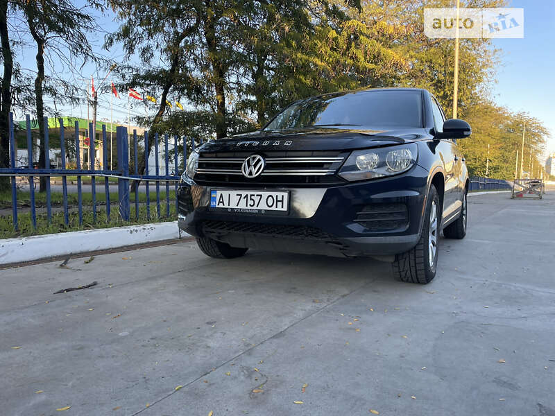 Позашляховик / Кросовер Volkswagen Tiguan 2011 в Одесі