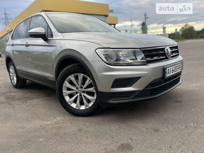 Позашляховик / Кросовер Volkswagen Tiguan 2017 в Чернівцях