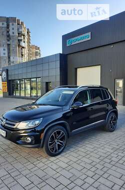 Позашляховик / Кросовер Volkswagen Tiguan 2016 в Запоріжжі