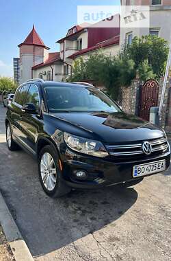 Внедорожник / Кроссовер Volkswagen Tiguan 2012 в Тернополе