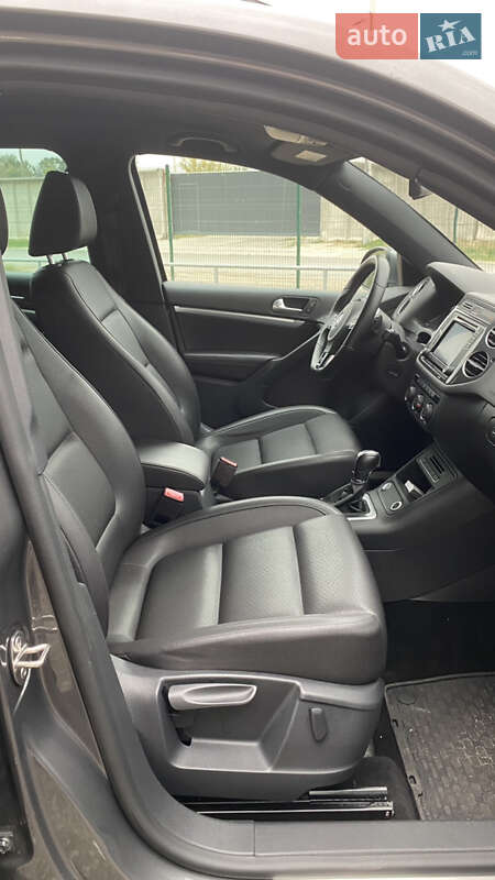 Внедорожник / Кроссовер Volkswagen Tiguan 2016 в Броварах