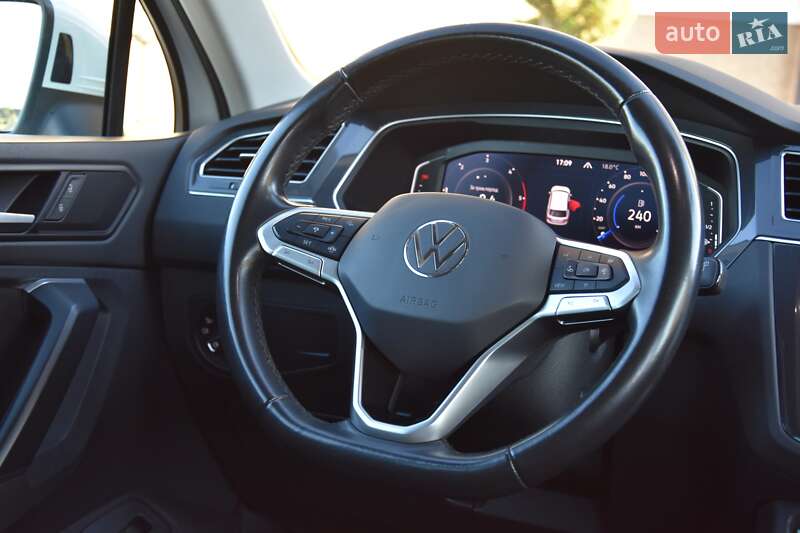 Внедорожник / Кроссовер Volkswagen Tiguan 2021 в Трускавце