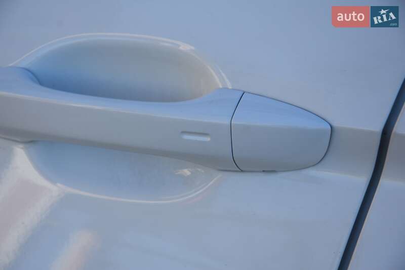 Внедорожник / Кроссовер Volkswagen Tiguan 2021 в Трускавце