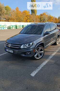 Внедорожник / Кроссовер Volkswagen Tiguan 2014 в Кременчуге