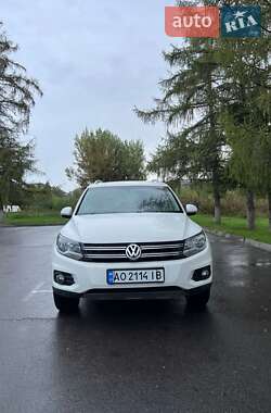 Позашляховик / Кросовер Volkswagen Tiguan 2012 в Ужгороді