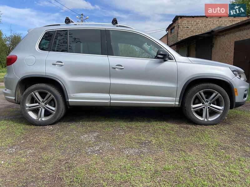 Внедорожник / Кроссовер Volkswagen Tiguan 2017 в Полтаве
