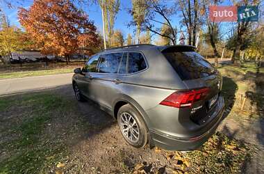 Позашляховик / Кросовер Volkswagen Tiguan 2018 в Кривому Розі