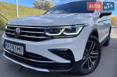 Позашляховик / Кросовер Volkswagen Tiguan 2022 в Києві