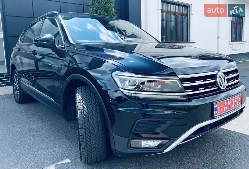 Внедорожник / Кроссовер Volkswagen Tiguan 2018 в Мукачево