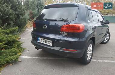 Позашляховик / Кросовер Volkswagen Tiguan 2013 в 
