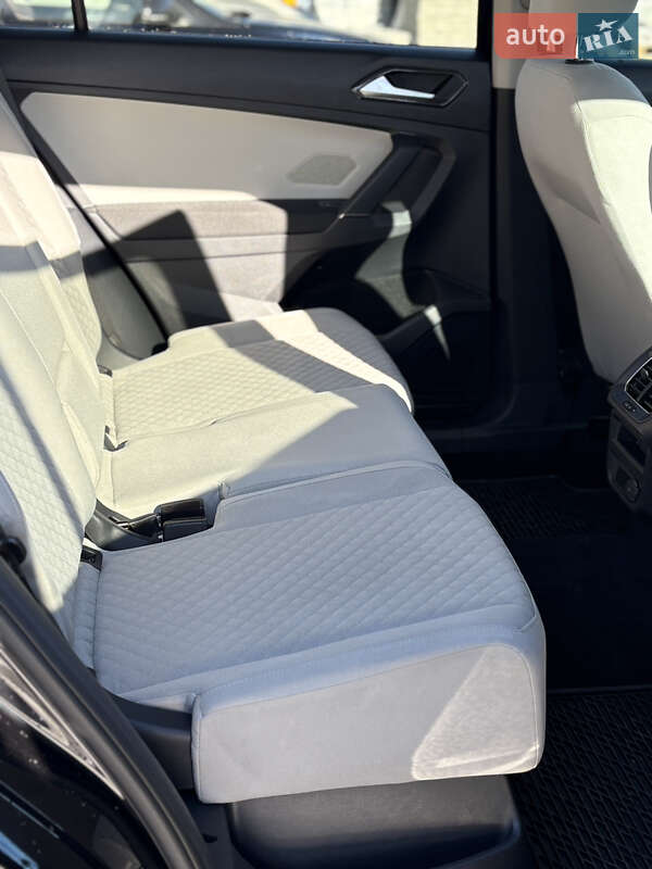 Внедорожник / Кроссовер Volkswagen Tiguan 2018 в Луцке