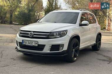 Volkswagen Tiguan 2015