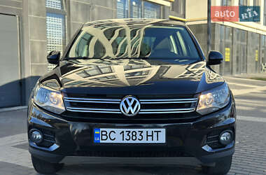 Позашляховик / Кросовер Volkswagen Tiguan 2015 в Львові