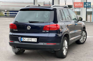 Позашляховик / Кросовер Volkswagen Tiguan 2012 в Дніпрі