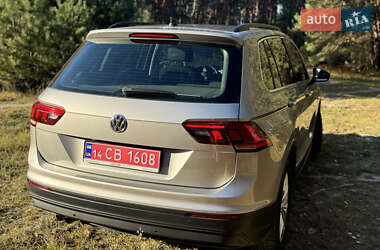 Внедорожник / Кроссовер Volkswagen Tiguan 2017 в Ковеле