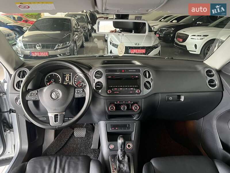 Позашляховик / Кросовер Volkswagen Tiguan 2014 в Києві фото 15 Позашляховик / Кросовер Volkswagen Tiguan 2014 в Києві