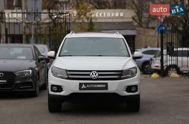 Позашляховик / Кросовер Volkswagen Tiguan 2014 в Києві