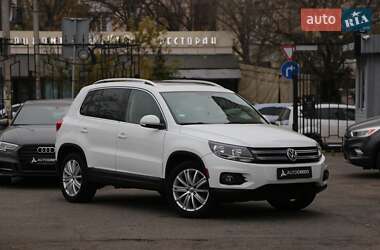 Volkswagen Tiguan 2014