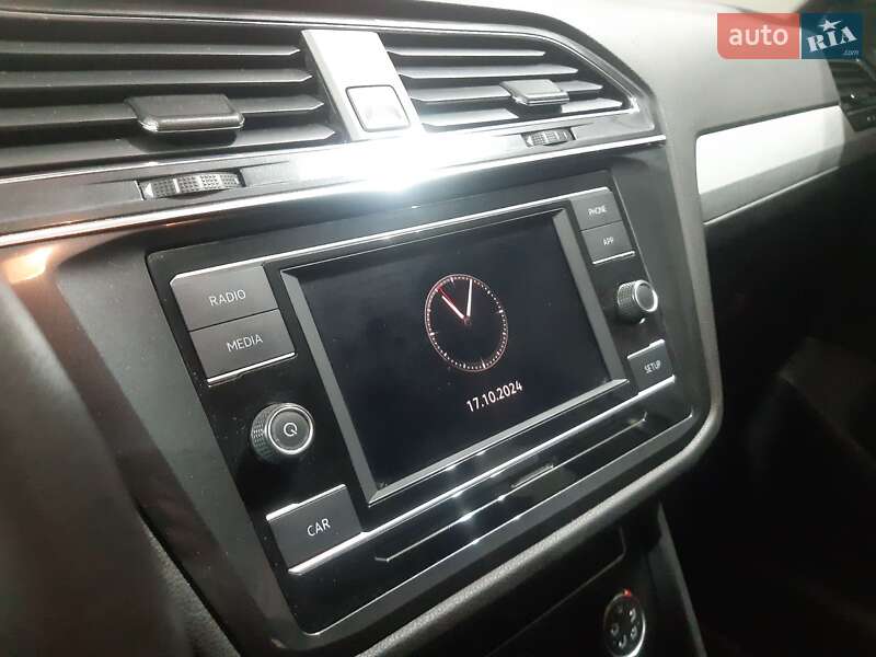 Внедорожник / Кроссовер Volkswagen Tiguan 2019 в Днепре
