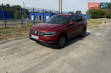 Внедорожник / Кроссовер Volkswagen Tiguan 2019 в Полтаве