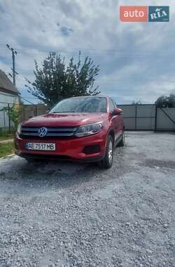 Внедорожник / Кроссовер Volkswagen Tiguan 2012 в Днепре