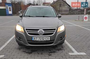 Позашляховик / Кросовер Volkswagen Tiguan 2010 в Коломиї