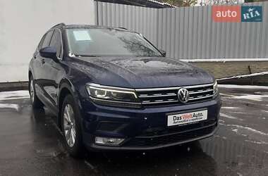 Позашляховик / Кросовер Volkswagen Tiguan 2016 в Харкові