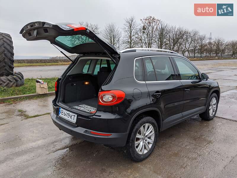 Внедорожник / Кроссовер Volkswagen Tiguan 2011 в Песчанке фото 4 Внедорожник / Кроссовер Volkswagen Tiguan 2011 в Песчанке