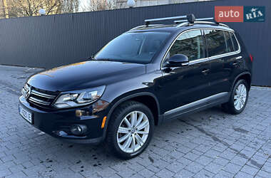 Позашляховик / Кросовер Volkswagen Tiguan 2016 в Івано-Франківську