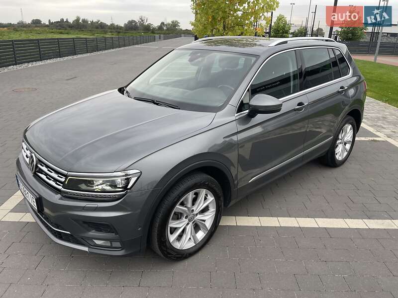 Позашляховик / Кросовер Volkswagen Tiguan 2020 в Мукачевому
