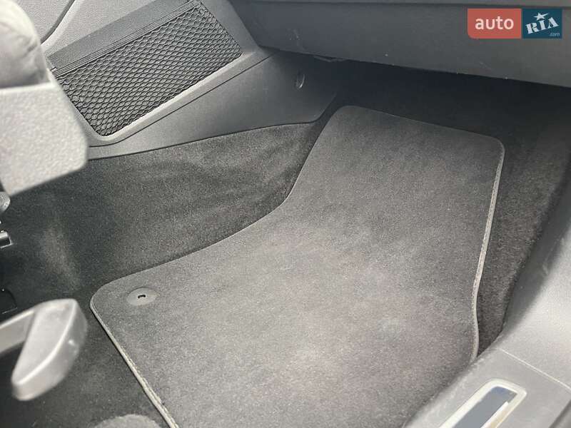 Позашляховик / Кросовер Volkswagen Tiguan 2020 в Мукачевому