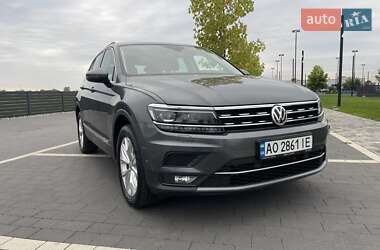 Внедорожник / Кроссовер Volkswagen Tiguan 2020 в 
