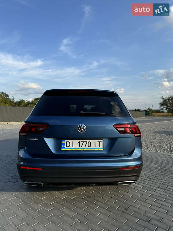 Внедорожник / Кроссовер Volkswagen Tiguan 2018 в Глыбокой