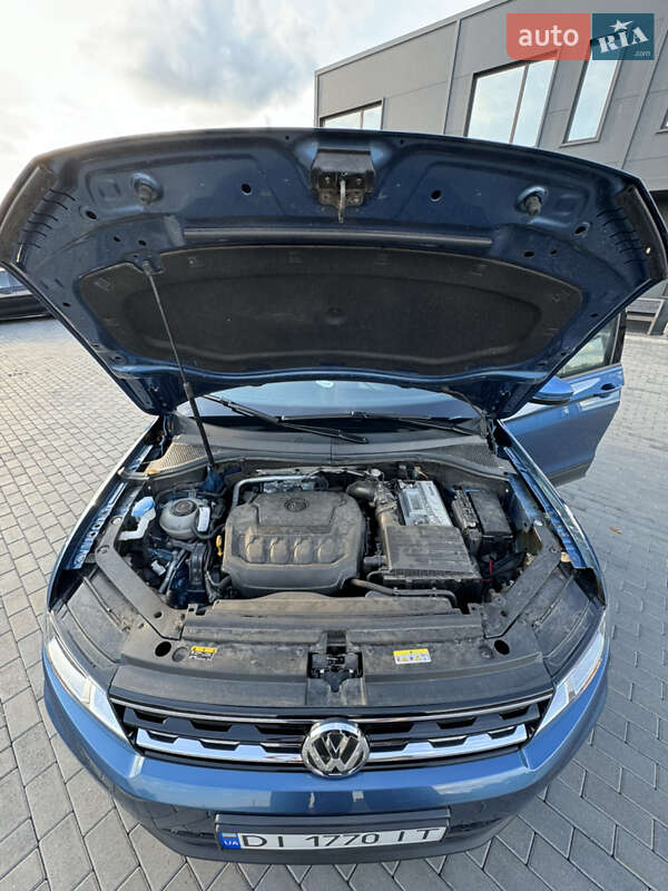 Внедорожник / Кроссовер Volkswagen Tiguan 2018 в Глыбокой