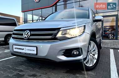 Позашляховик / Кросовер Volkswagen Tiguan 2015 в Одесі