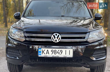 Внедорожник / Кроссовер Volkswagen Tiguan 2016 в Каменке