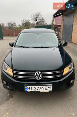 Внедорожник / Кроссовер Volkswagen Tiguan 2013 в Полтаве