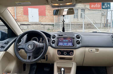 Внедорожник / Кроссовер Volkswagen Tiguan 2012 в Сумах