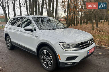 Внедорожник / Кроссовер Volkswagen Tiguan 2018 в Луцке