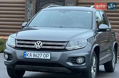 Внедорожник / Кроссовер Volkswagen Tiguan 2015 в Киеве