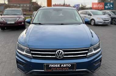 Внедорожник / Кроссовер Volkswagen Tiguan 2018 в Львове