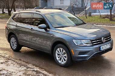 Внедорожник / Кроссовер Volkswagen Tiguan 2019 в Львове