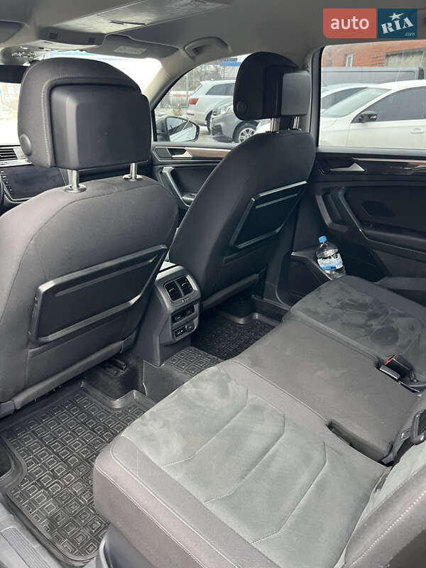 Внедорожник / Кроссовер Volkswagen Tiguan 2018 в Бердичеве