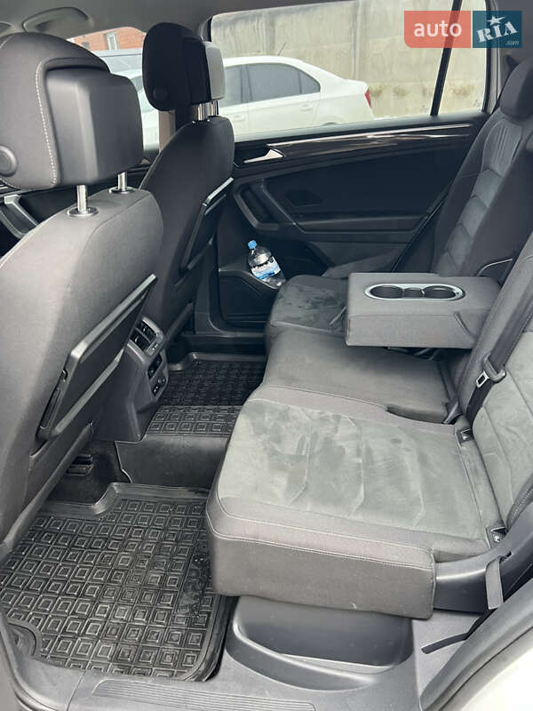 Внедорожник / Кроссовер Volkswagen Tiguan 2018 в Бердичеве