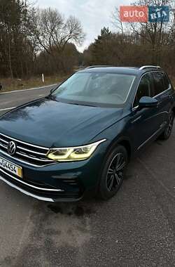 Внедорожник / Кроссовер Volkswagen Tiguan 2021 в Ковеле