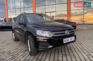 Внедорожник / Кроссовер Volkswagen Tiguan 2016 в Львове