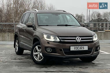 Внедорожник / Кроссовер Volkswagen Tiguan 2014 в Киеве