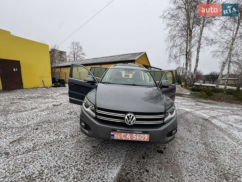 Позашляховик / Кросовер Volkswagen Tiguan 2012 в Львові